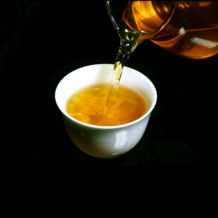 China Ancient Tree Tea Yiwu High Bar Puerh Raw Tea 357g Early Spring Old Tree Tea Cake Green Tea