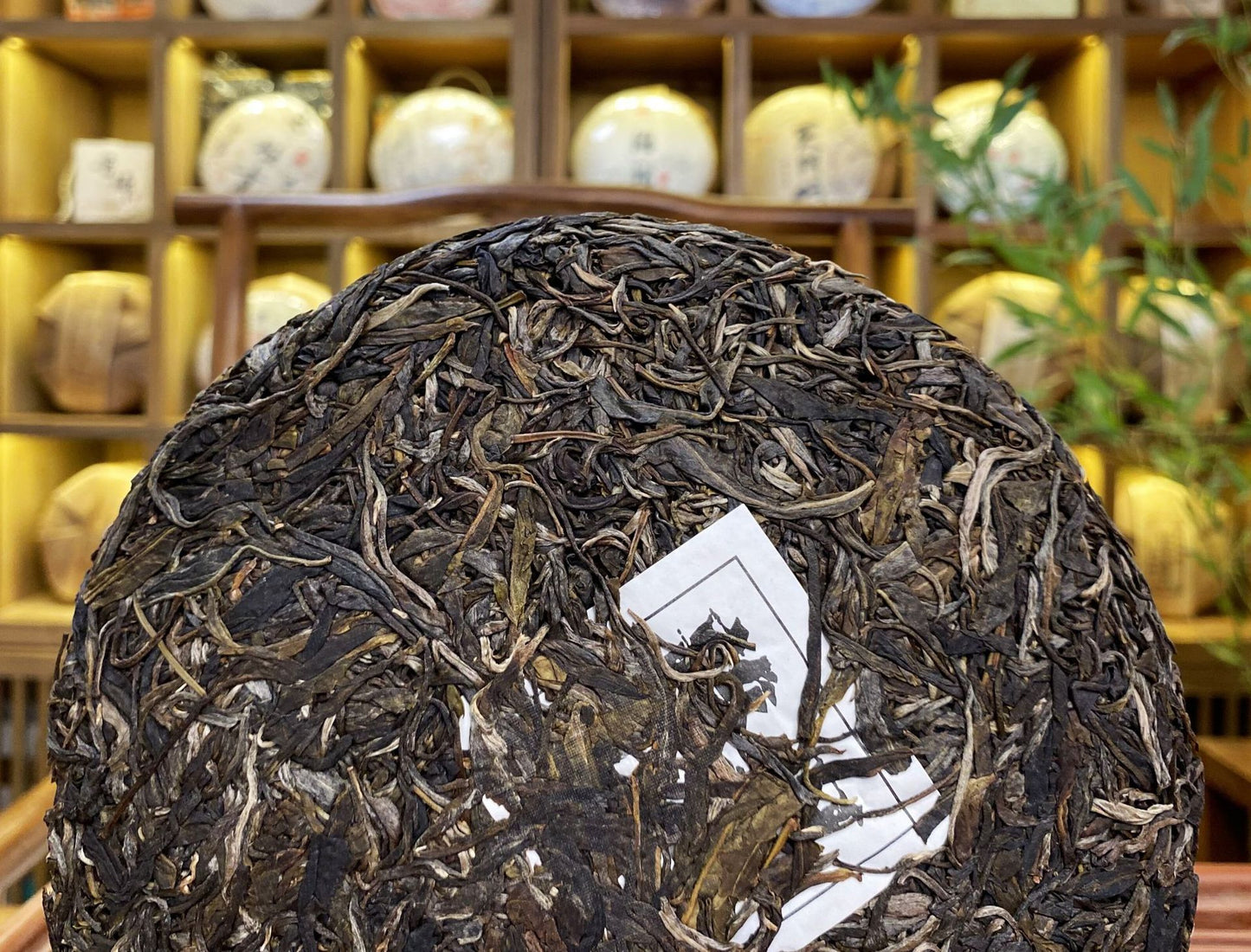 China Yunnan Pu'er Tea ManSong Pu'er Raw Tea WangZiShan Raw Pu Tea Cake 357g