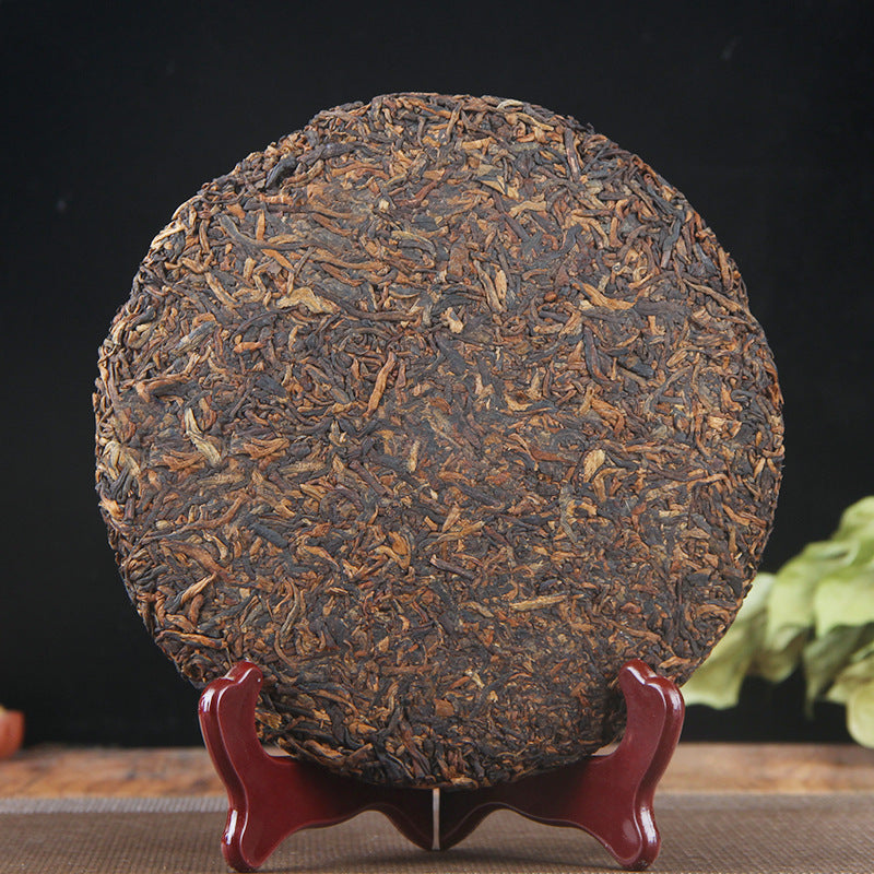 Yunnan Pu'er Ripe Tea Xishuangbanna Spring Tea 357g Golden Cake Pu'er Ripe Tea Black tea