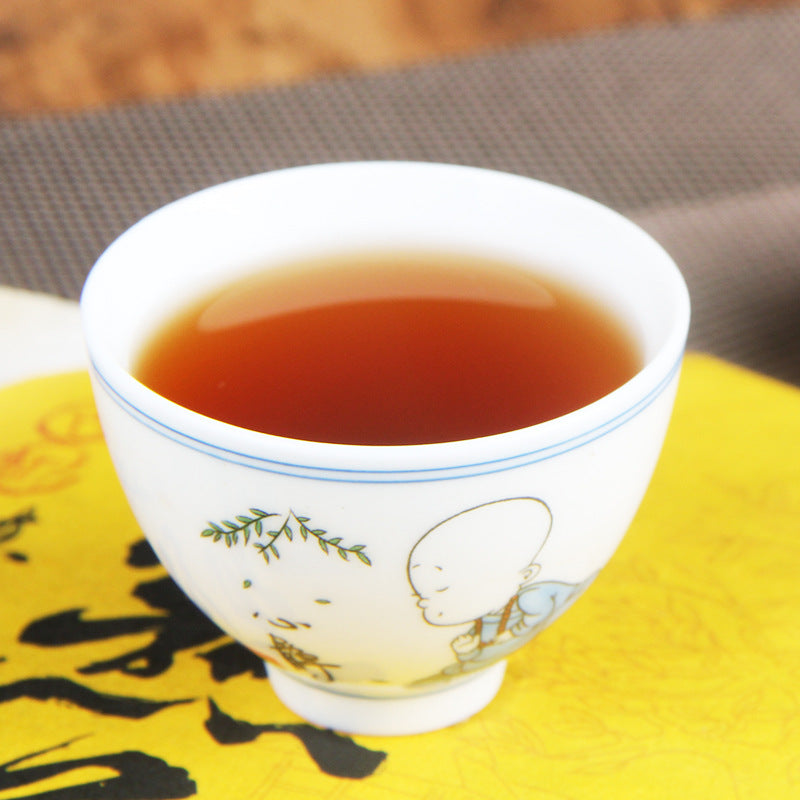 Aged and Richly Cooked Golden Bud Tea Cake Yiwu Old Material Ancient Rhythm Yunnan Pu'er Cake Black Tea 357g