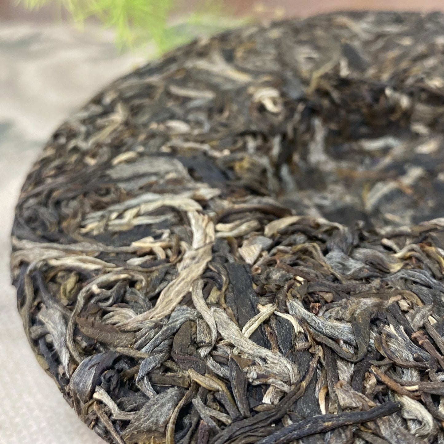 Spring Tea Slippery Bamboo Liangzi Pu'er Tea Raw Tea Yunnan Qizi Cake Tea 200g Ancient Tree Pu'er Raw Pu'er Tea Cake