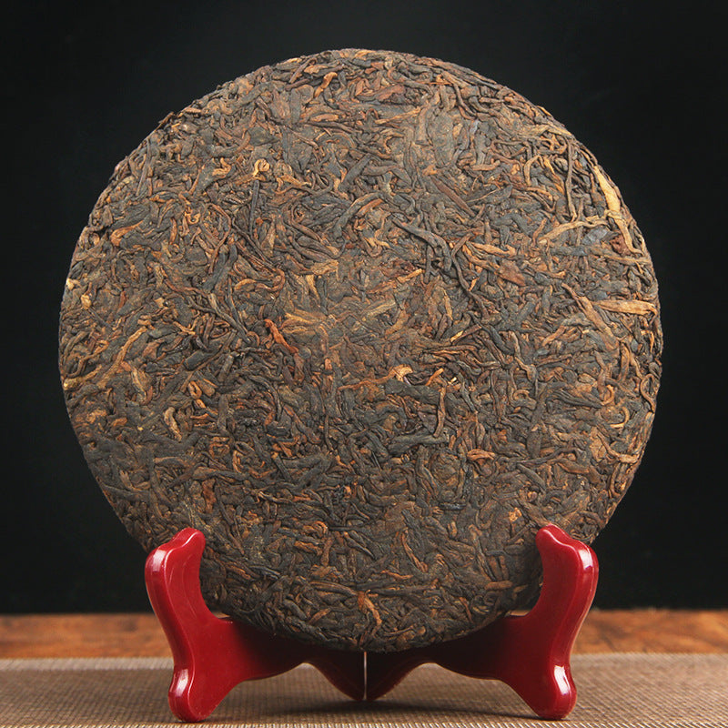 Aged and Richly Cooked Golden Bud Tea Cake Yiwu Old Material Ancient Rhythm Yunnan Pu'er Cake Black Tea 357g