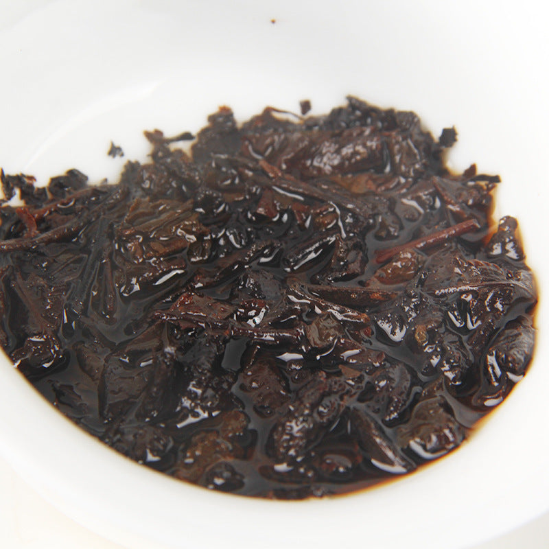 Puerh Tea Yunnan Menghai Chenxiang Puerh Tea Black tea Ripe Tea Cake Tea Banzhang Ripe Tea Pu'er Qizi Cake 357g