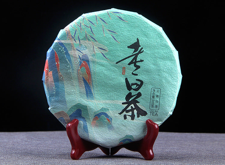 Old White Tea Lattice Cake Yunnan Yiwu Spring Tea with Flowers and Fruits 200g