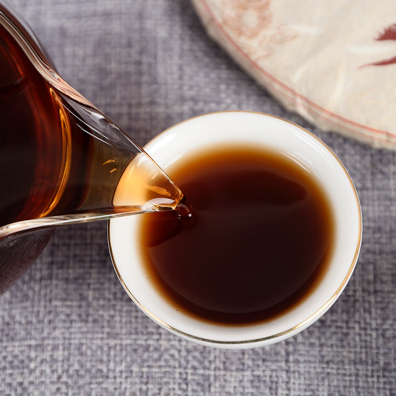 Puerh Ripe Tea 357g/cake Black tea Menghai Golden Bud Raw Material Maltose Aroma Mellow and Lubricated