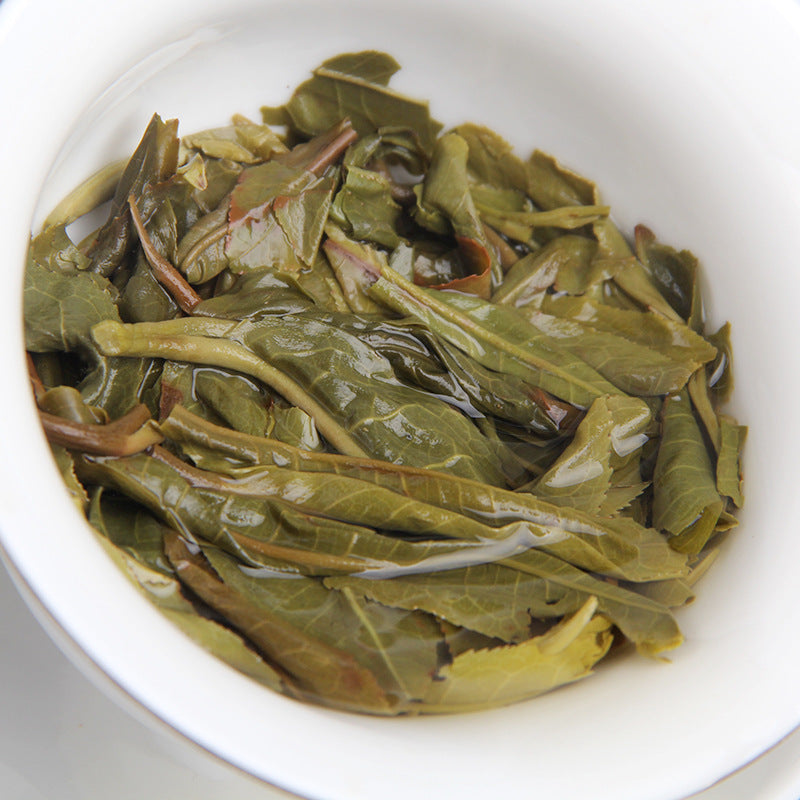 Bangdong Xigui Golden Bar Spring Tea Ancient Tree Puerh Tea 300g Raw Tea Column Green Tea