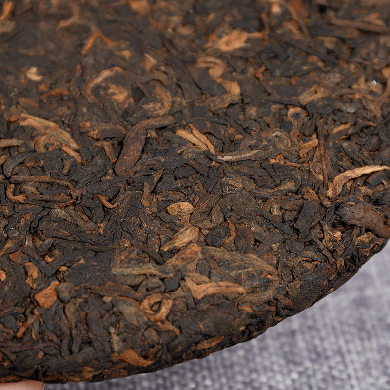Yiwu Tea Ripe Cake 200g Yiwu Zhengshan Pu-erh Ripe Tea Black tea Spring Tea Menghai Flavor Sweet Aroma