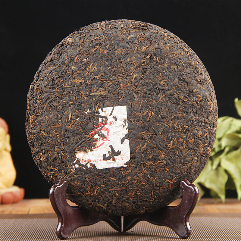 China Yunnan Longyuanhao Mountain Wilderness Big Tree Puerh Ripe Tea Cake Ancient Tree Yunnan Seven Seed Cake Black Tea 380g