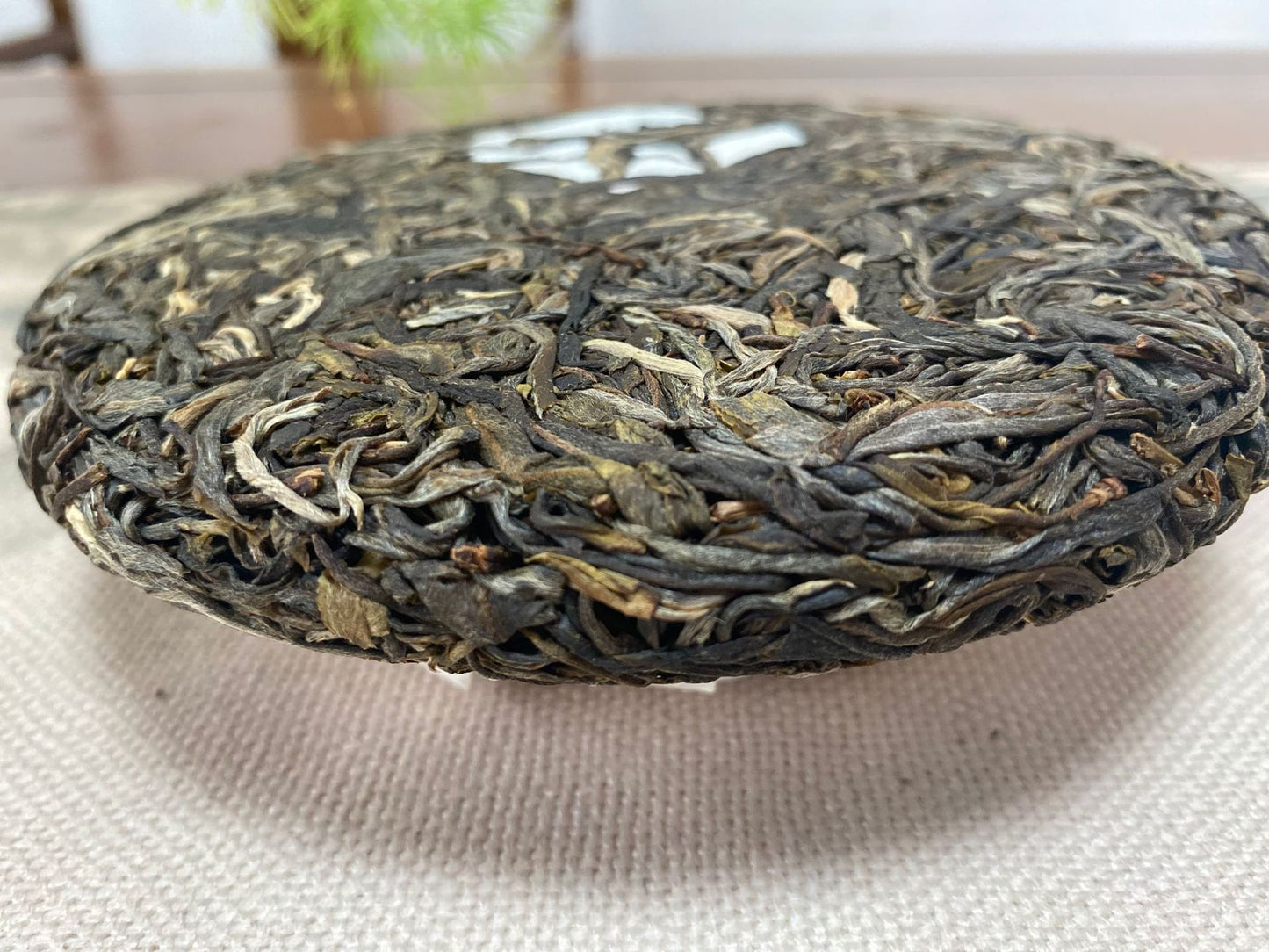 Spring Tea Slippery Bamboo Liangzi Pu'er Tea Raw Tea Yunnan Qizi Cake Tea 200g Ancient Tree Pu'er Raw Pu'er Tea Cake