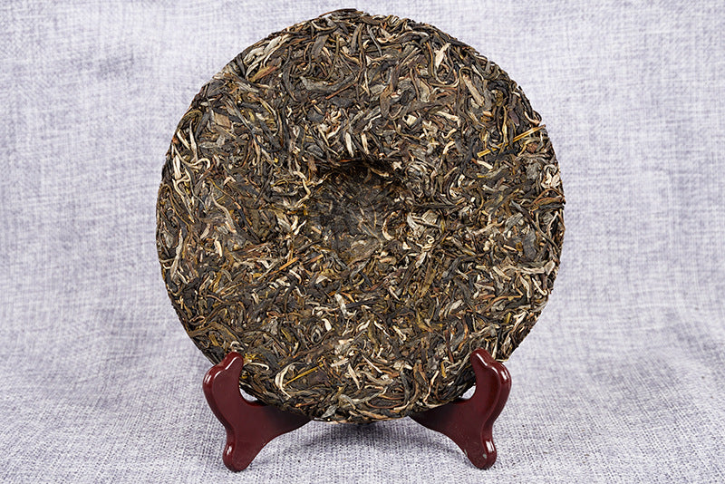 Pu-erh Raw Tea Xigui Raw Tea Cake 357g (Free 100g) Yunnan Pu-erh Tea Raw Tea Cake Spring Tea Ancient Tree Green Tea