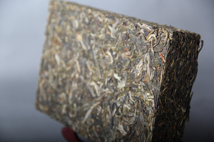 Yunnan Pu'er Tea Ancient Tree Tea Brick Yiwu Zhengshan Tea Brick Pu'er Raw Tea 1000g