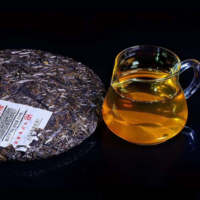 China Ancient Tree Tea Yiwu High Bar Puerh Raw Tea 357g Early Spring Old Tree Tea Cake Green Tea