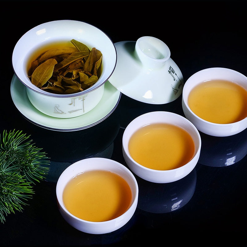 China Ancient Tree Tea Yiwu High Bar Puerh Raw Tea 357g Early Spring Old Tree Tea Cake Green Tea