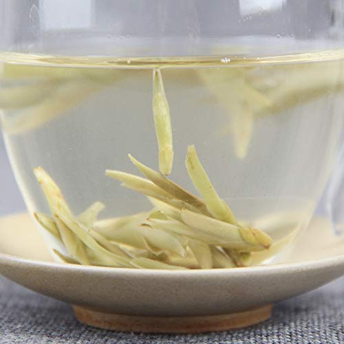 Yunnan Natural and Additive-free Bud Spore Puerh Loose Tea Bright White Bud 150g/bag Bud Tea Loose Tea Baged 明前白芽苞茶散茶150g袋装