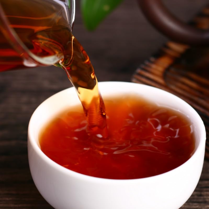 Natural Without Additives Yunnan Puerh Tea Gong ting Cake Ripe Tea 357g Premium Qizi Cakes Chinese Black tea 云南普洱茶 宫廷贡饼（黑）熟茶 357克七子饼