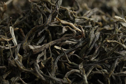 Premium Organic Yunnan Green Tea Spring Tea (Yunsi) Natural and Additive-free 500g Spring Tea Dian Green Loose Tea 云南绿茶 明前春茶 银丝 （云丝 ）春茶 滇绿 散茶