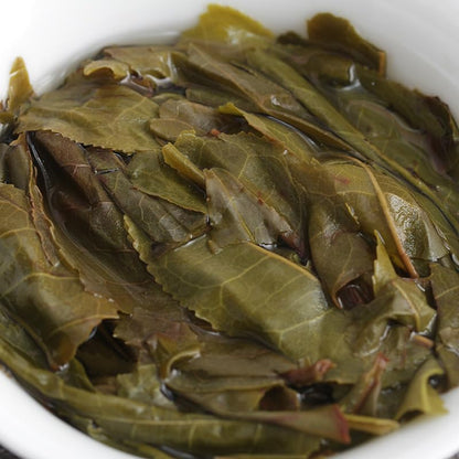 Natural Yunnan Puerh Tea Banzhang Big Leaf Big Tree Old Tree Puerh Raw Cake 357g Qizi Cake Tea Suitable for Long Term Storage 云南普洱茶 班章大叶大树老树普洱生饼 357克