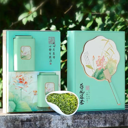 Pre-ming Biluo Tea Premium High Mountain Yunwu Mao Jian Green Tea Ganlu Tender Buds Mao Jian明前新茶碧螺春高山云雾毛尖绿茶甘露嫩芽毛尖礼盒装500g