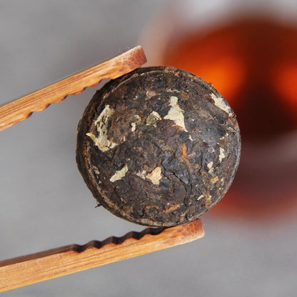 Natural and additive-free Lotus Leaf Tea Small Tuo Tea 500g Puerh Tea Puerh Ripe Tea Small Tuo Tea ，Cook tea, Black tea Easy to carry 荷叶小沱茶普洱茶普洱茶熟茶小沱茶500g
