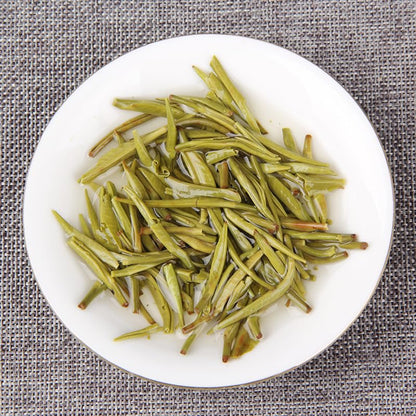 Premium Tender Buds Green Tea Mingqian First Spring Tea 500g Yunnan Single Bud Bamboo Leaf Green Mao Jian Cold Brew Tea 新茶特级嫩芽青针绿茶明前头春茶云南雀舌单芽竹叶青毛尖冷泡