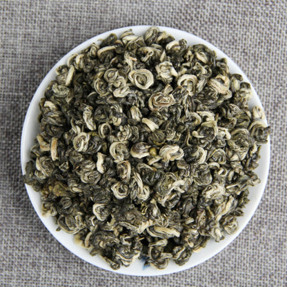 Small Can Green Tea Yunnan Natural and additive-free Green Tea Biluochun 80g One Bud One Leaf Biluochun Tea organic loose leaf 木止小罐绿茶 新茶 云南绿茶 碧螺春一芽一叶 碧螺春茶叶