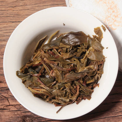 Premium Yunnan Puerh Tea Raw Tea 357g Xigui Old Tree Tea Cake Spring Tea Qizi Cake Tea Puerh Tea Organic Pu-Erh Tea, Green Tea 云南普洱茶 357克昔归老树茶饼 明前春茶七子饼茶