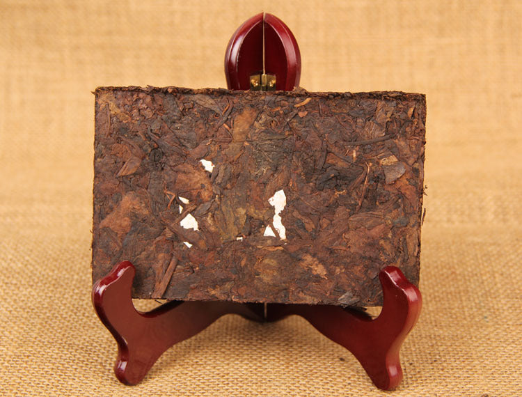 Pu-erh Tea Aged Tea Bamboo Shoot Shell Date Tea Brick Yunnan Pu-erh Brick Tea Ripe Tea Black Tea 250g