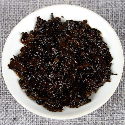 Yunnan Pu'er Tea Icelandic Ancient Tree Black Tea 357g Pu'er Ripe Tea Cake Pu'er Cake Tea Black Tea Ripe Tea