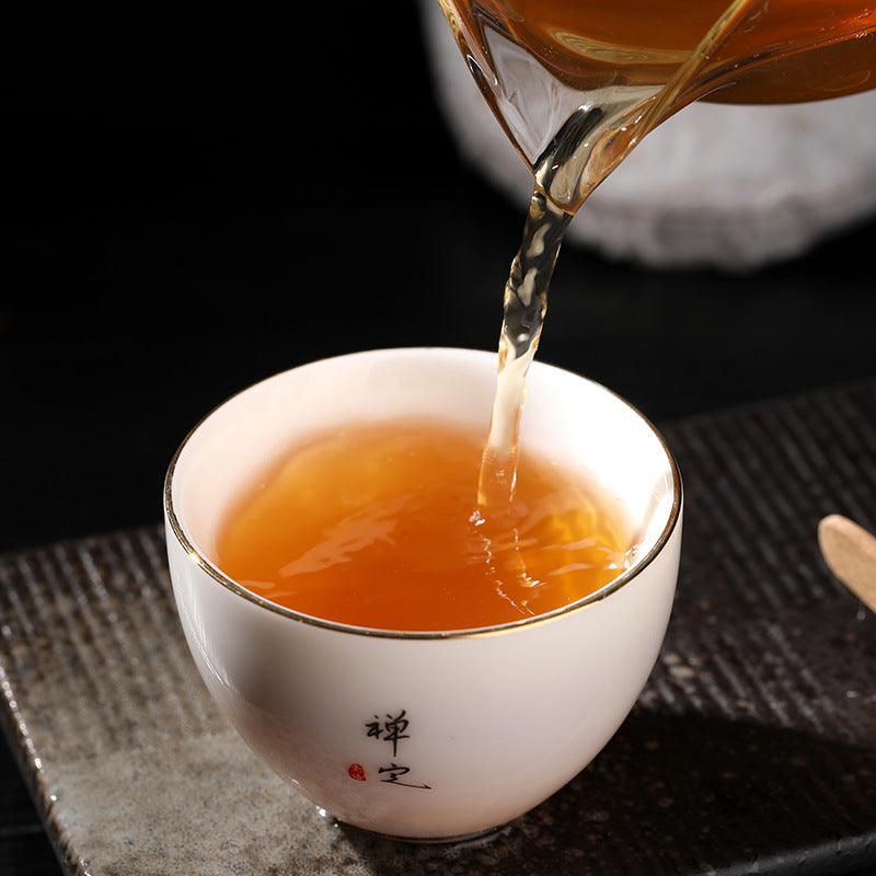 Pu-erh Tea 100g Raw Tea Cake Brown Mountain Qiao Green tea Mu Ancient Tree First Spring Raw Tea Cake